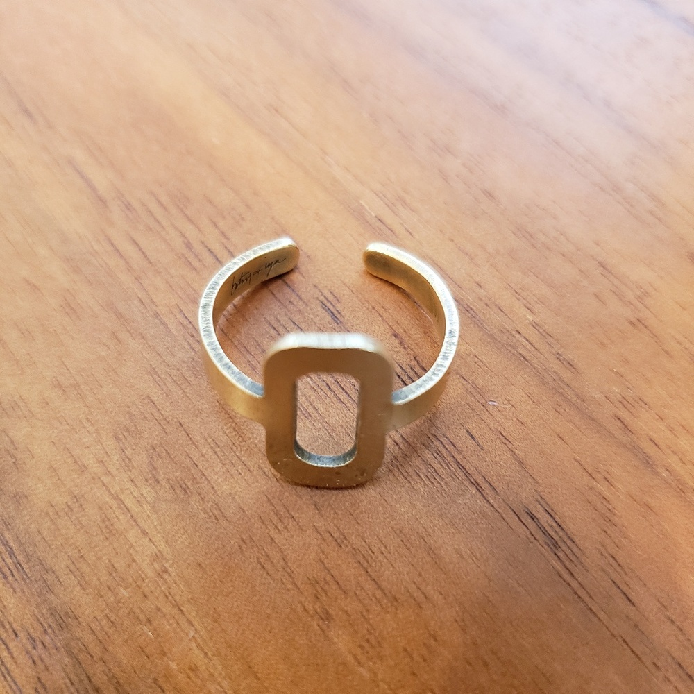 Betsy & Iya Tambor Ring